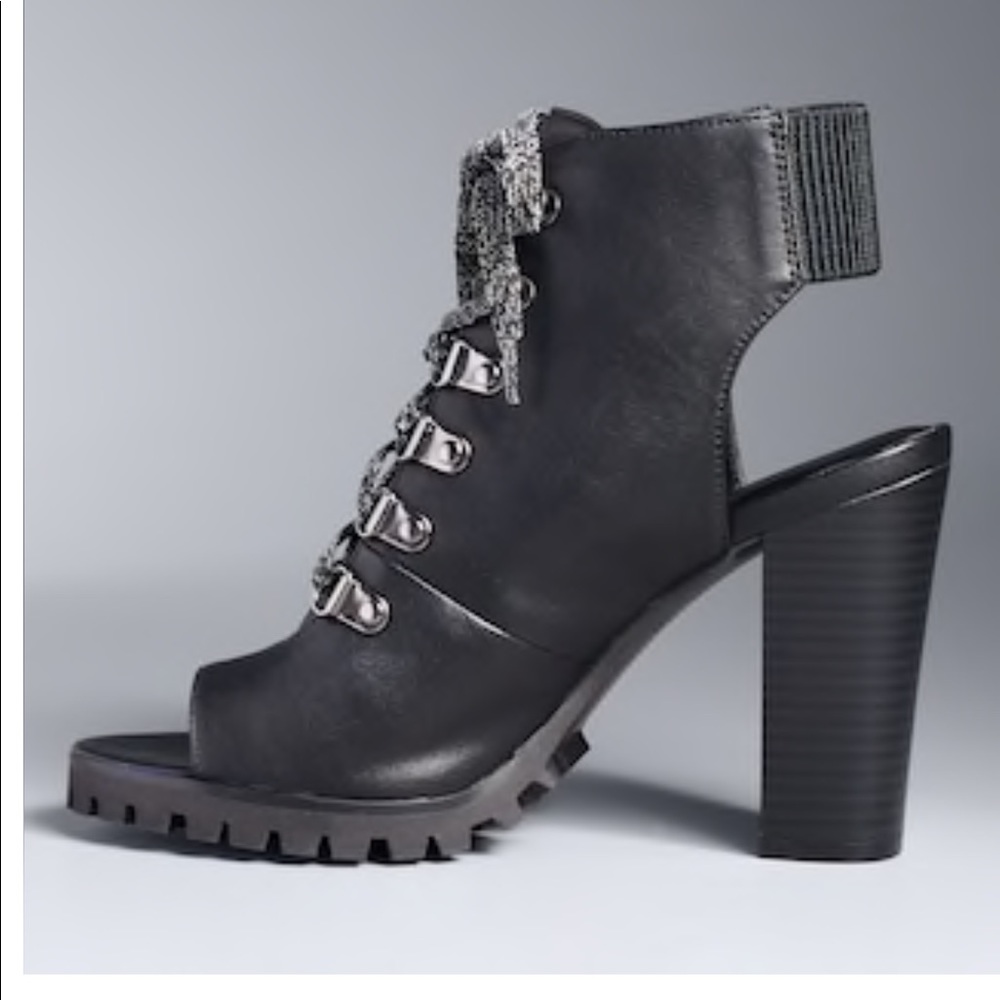 Vera Wang peep toe ankle booties - Picture 3 of 6